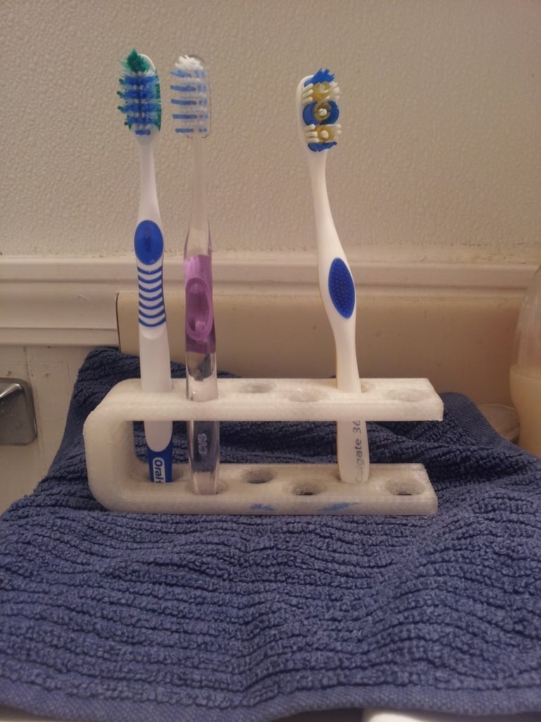 Einfacher Zahnbürstenhalter für 6 Zahnbürsten