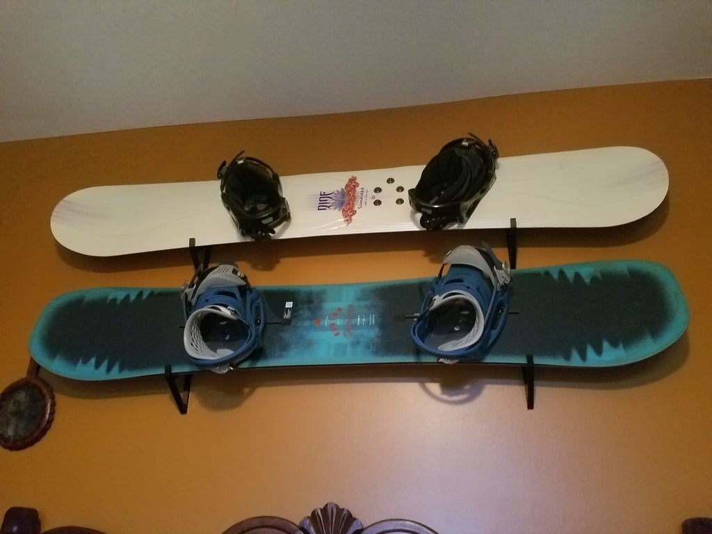 Wandmontage für Snowboard