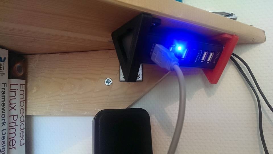 Halterung für Trust 7-Port USB-Hub