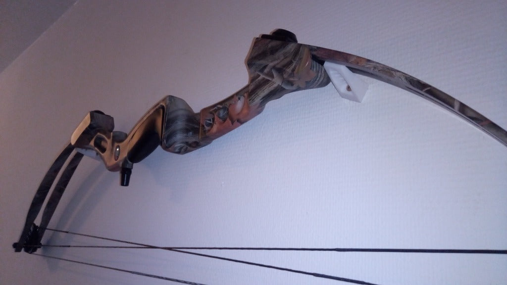 Universelle Wandhalterung für Recurve- oder Compoundbögen und Snapback Cap Edge