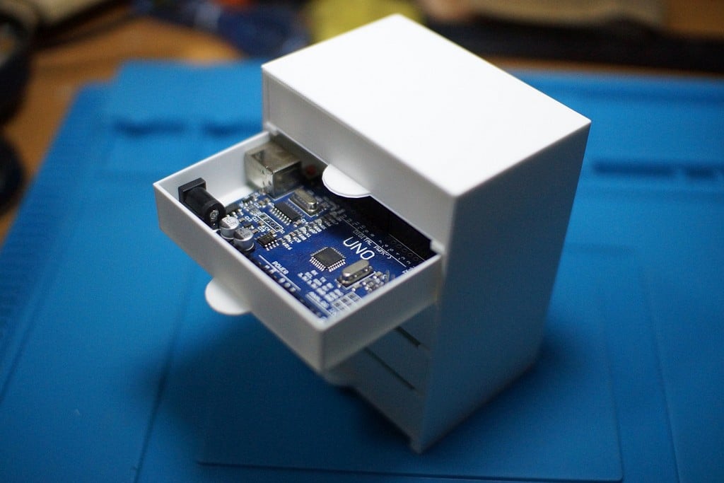 Untertisch-Minischublade für Arduino Mega und Uno