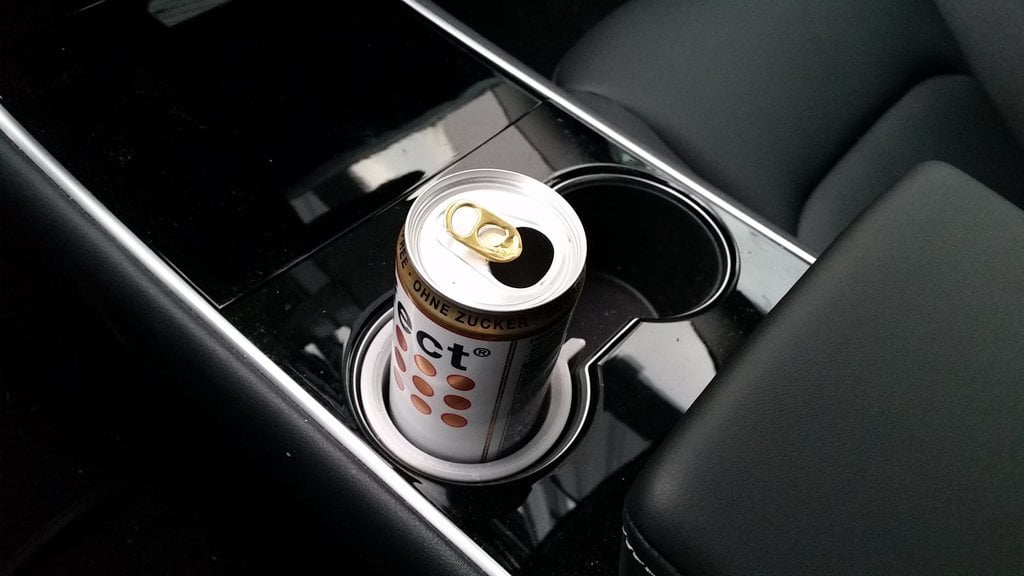 Energy-Drink-Dosenhalter für Tesla Model 3