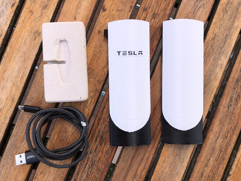 Tesla V4 Supercharger Telefonladegerät-Modell