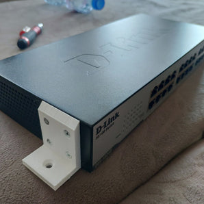 Wand-/Deckenhalterung für D-Link DES-1024D