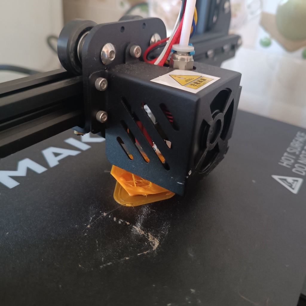 Tifinagh Cube zum Lernen und Spielen mit Amazigh Script