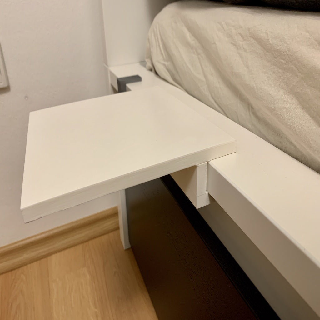 IKEA MALM Nachttisch für Mobiltelefone und andere