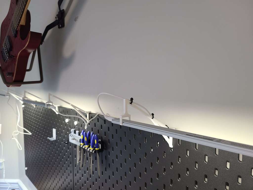 Lichtclip für IKEA SKÅDIS Board für ASOKO Under Cabinet Led Light