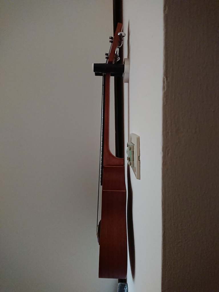 Wandhalterung für Ukulele