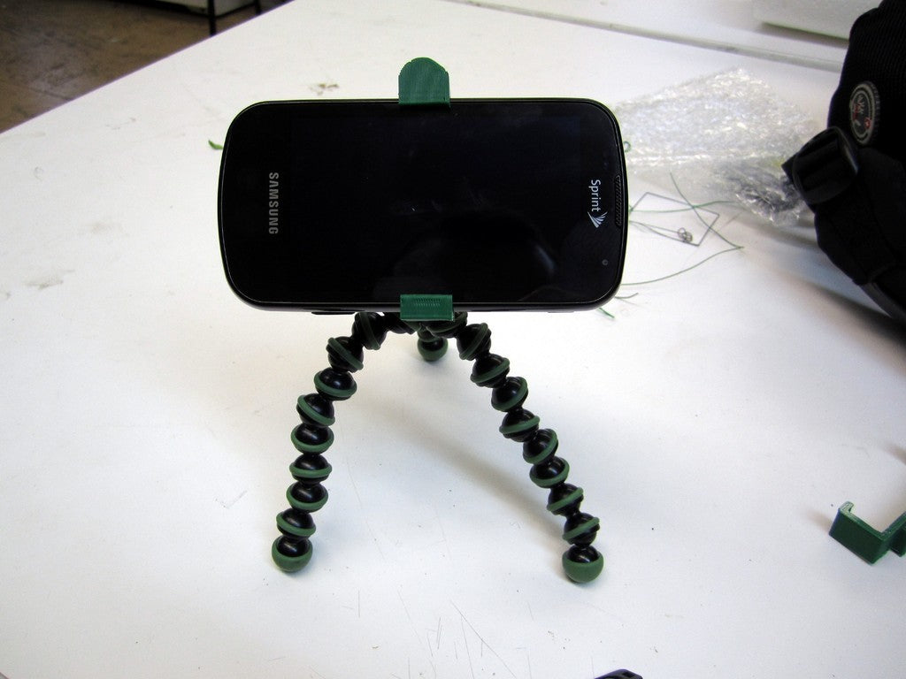 Gorillapod-Handyhalter für Samsung Galaxy S und iPhone 4